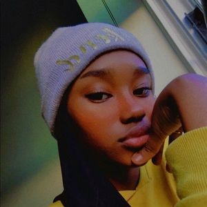 Meet your Posher, Binta